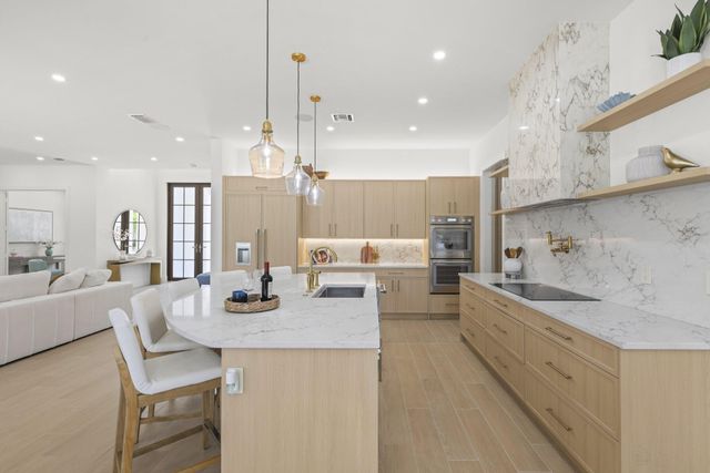 2384 WINDSOR Road, Palm Beach Gardens, FL 33410