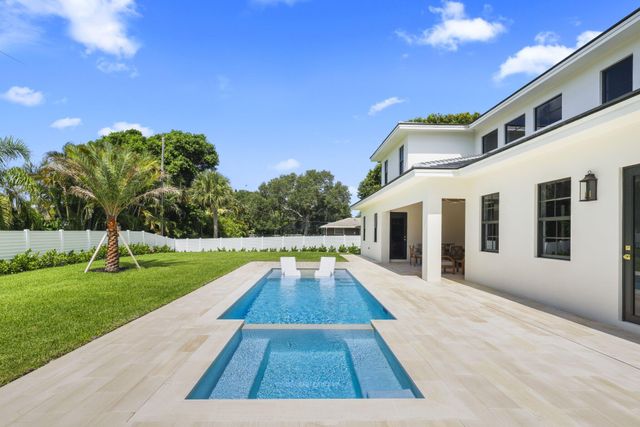 2384 WINDSOR Road, Palm Beach Gardens, FL 33410
