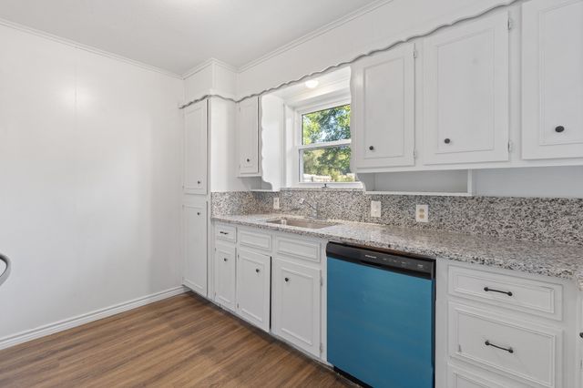 1206 Hemphill Drive, Cleburne, TX 76033