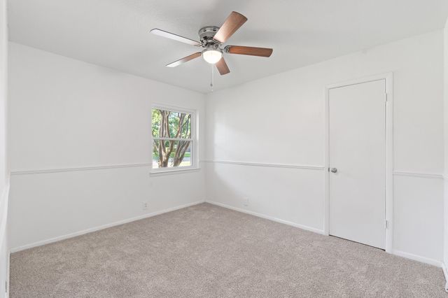 1206 Hemphill Drive, Cleburne, TX 76033