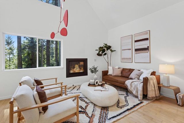 1370 El Solyo Heights Drive, Felton, CA 95018