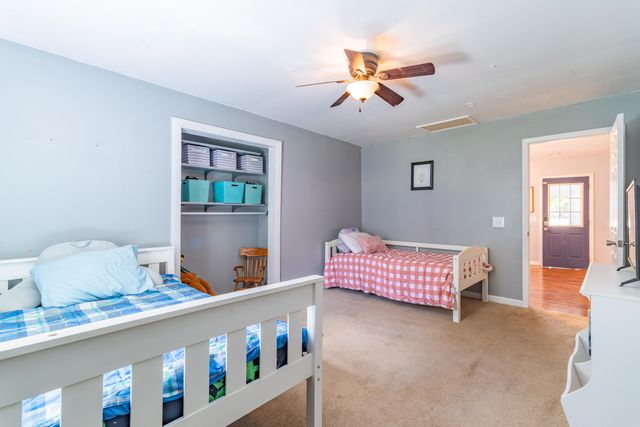 227 N Franklin Street, Lawton, MI 49065