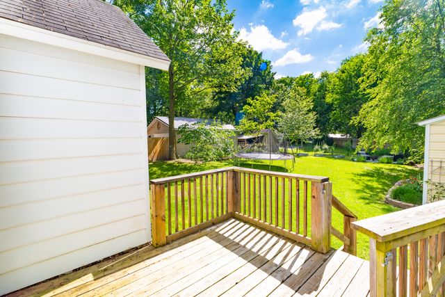 227 N Franklin Street, Lawton, MI 49065