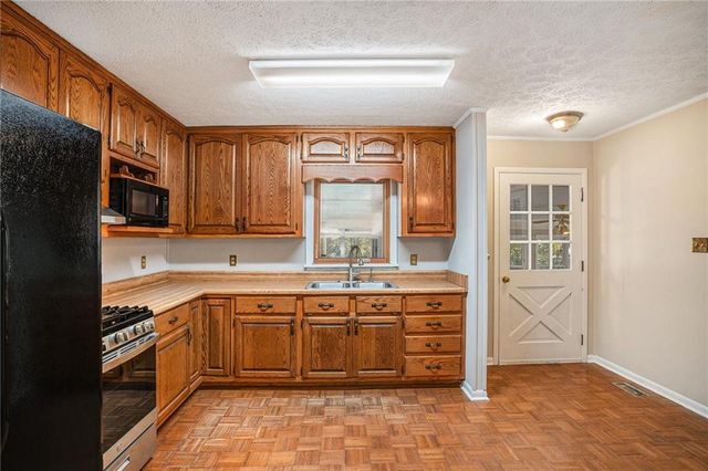 308 Moye Street, Barnesville, GA 30204