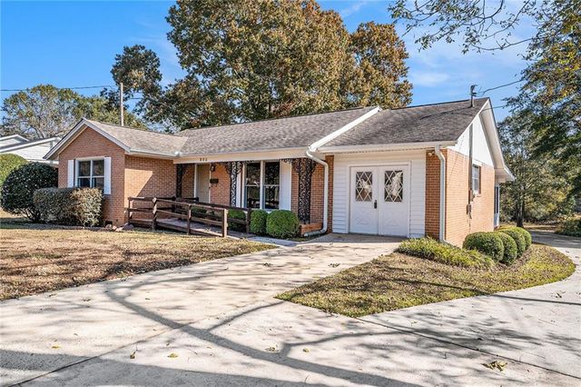 308 Moye Street, Barnesville, GA 30204