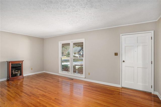 308 Moye Street, Barnesville, GA 30204