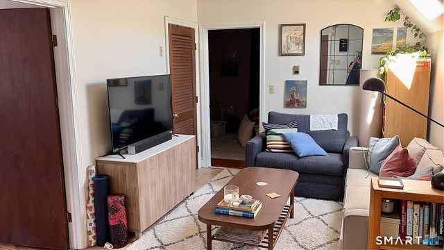 771 Orange Street 3rd Floor, New Haven, CT 06511
