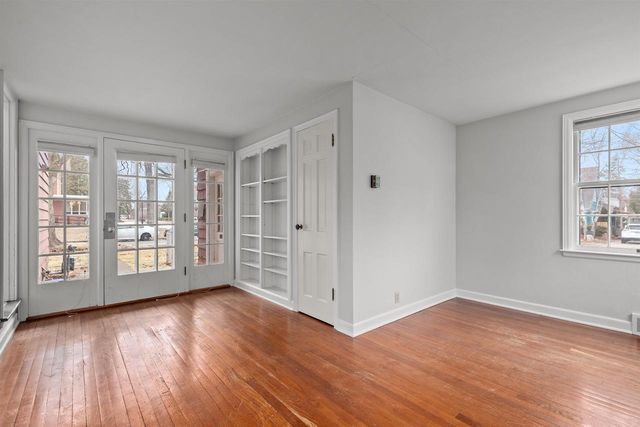 1 BROKAW PLACE, Appleton, WI 54911