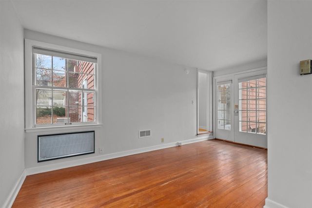 1 BROKAW PLACE, Appleton, WI 54911