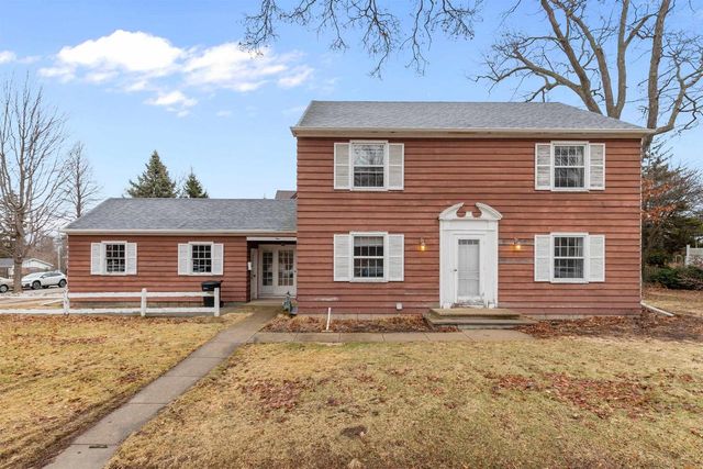 1 BROKAW PLACE, Appleton, WI 54911