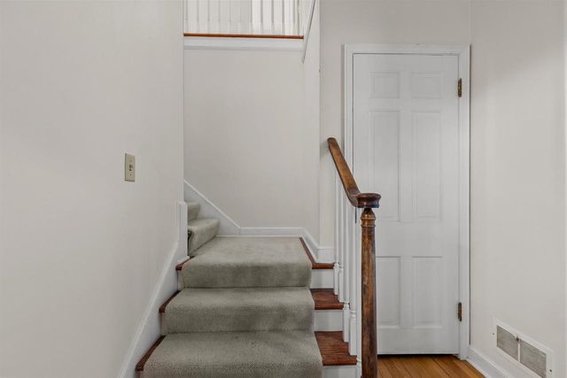 1 BROKAW PLACE, Appleton, WI 54911