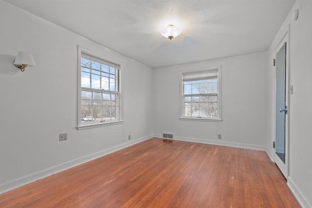 1 BROKAW PLACE, Appleton, WI 54911