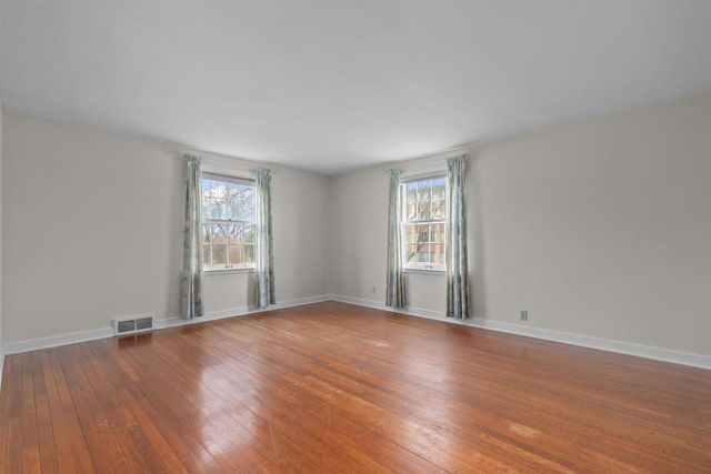 1 BROKAW PLACE, Appleton, WI 54911