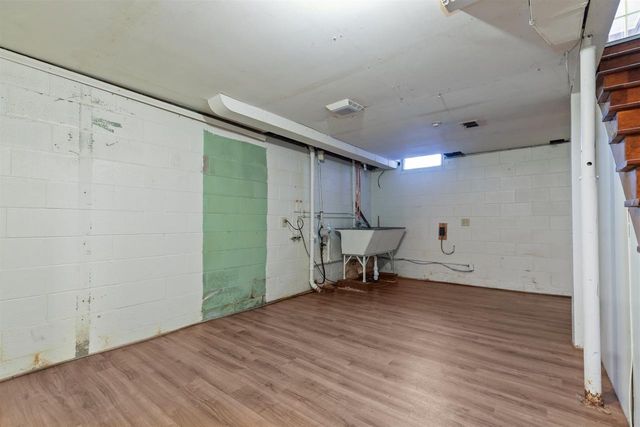 1 BROKAW PLACE, Appleton, WI 54911