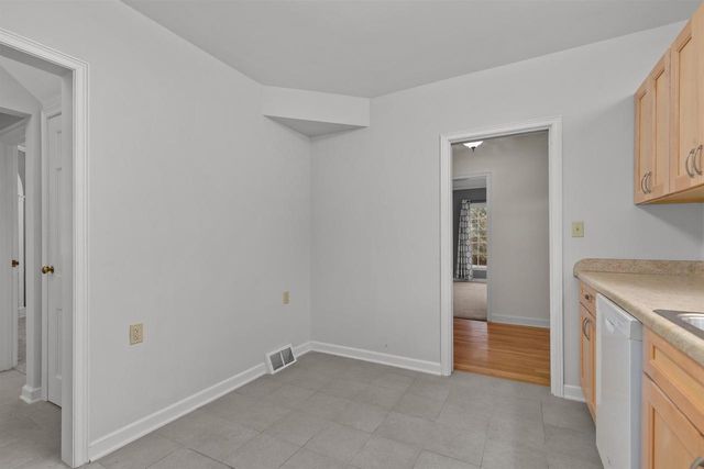 1 BROKAW PLACE, Appleton, WI 54911