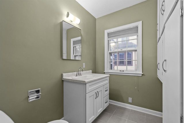 1 BROKAW PLACE, Appleton, WI 54911