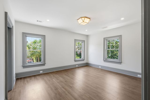 35 Gibbes Street, Charleston, SC 29401