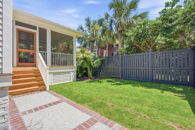35 Gibbes Street, Charleston, SC 29401