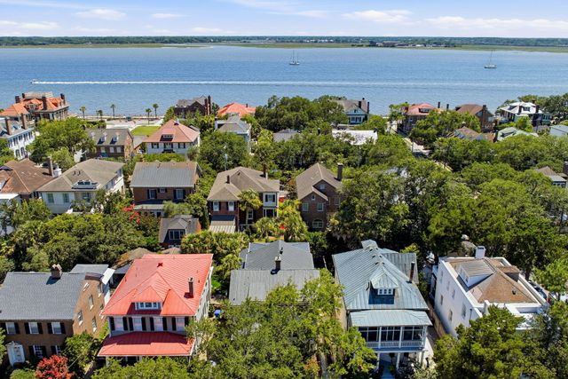 35 Gibbes Street, Charleston, SC 29401