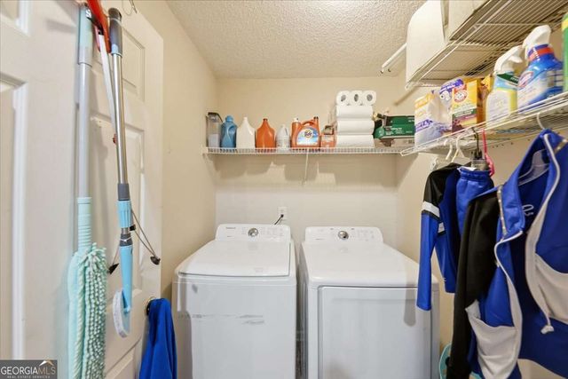 7222 Alicias Way, Morrow, GA 30260