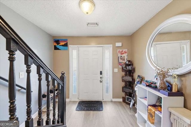 7222 Alicias Way, Morrow, GA 30260