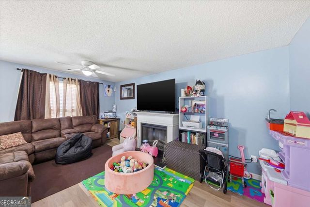 7222 Alicias Way, Morrow, GA 30260