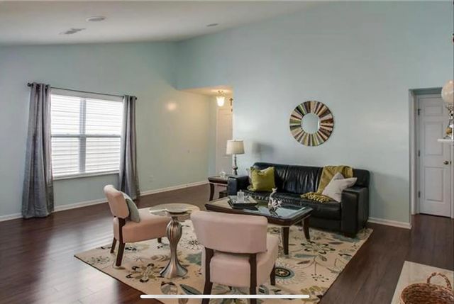 2134 Erin Ln, Mount Juliet, TN 37122