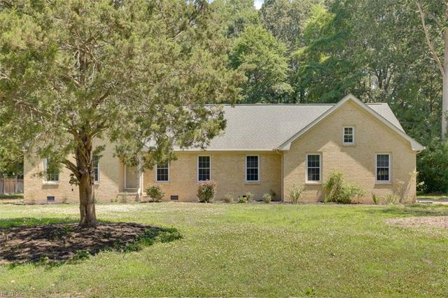 204 Arch RD, Chesapeake, VA 23322