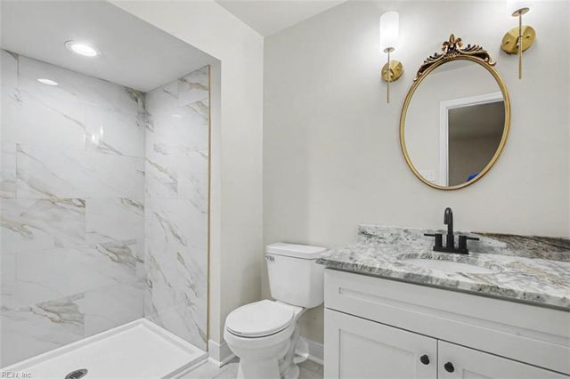 204 Arch RD, Chesapeake, VA 23322