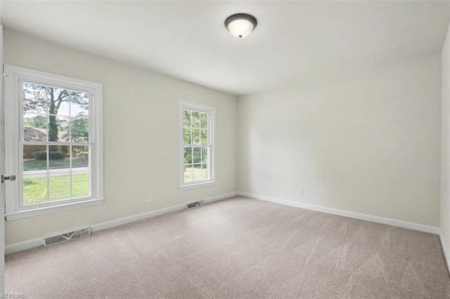 204 Arch RD, Chesapeake, VA 23322