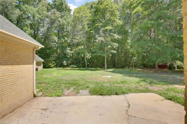 204 Arch RD, Chesapeake, VA 23322