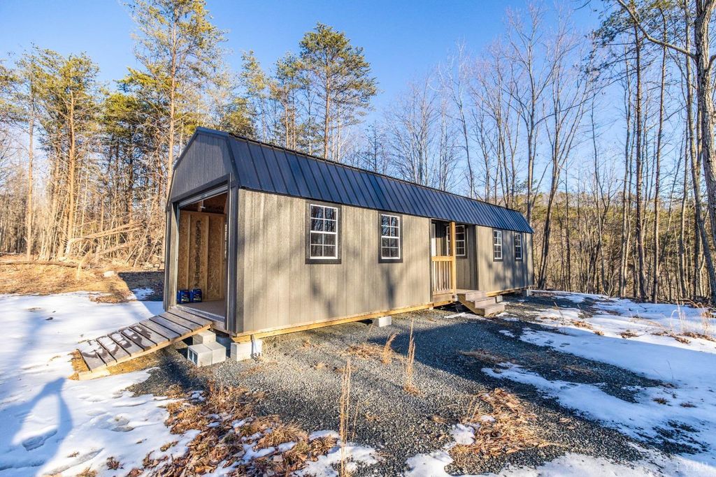 Image 10 of property listing at 0 TBD Earley Farm Road, Amherst, VA 24521