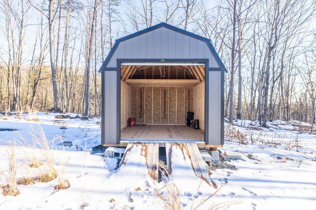 Image 17 of property listing at 0 TBD Earley Farm Road, Amherst, VA 24521