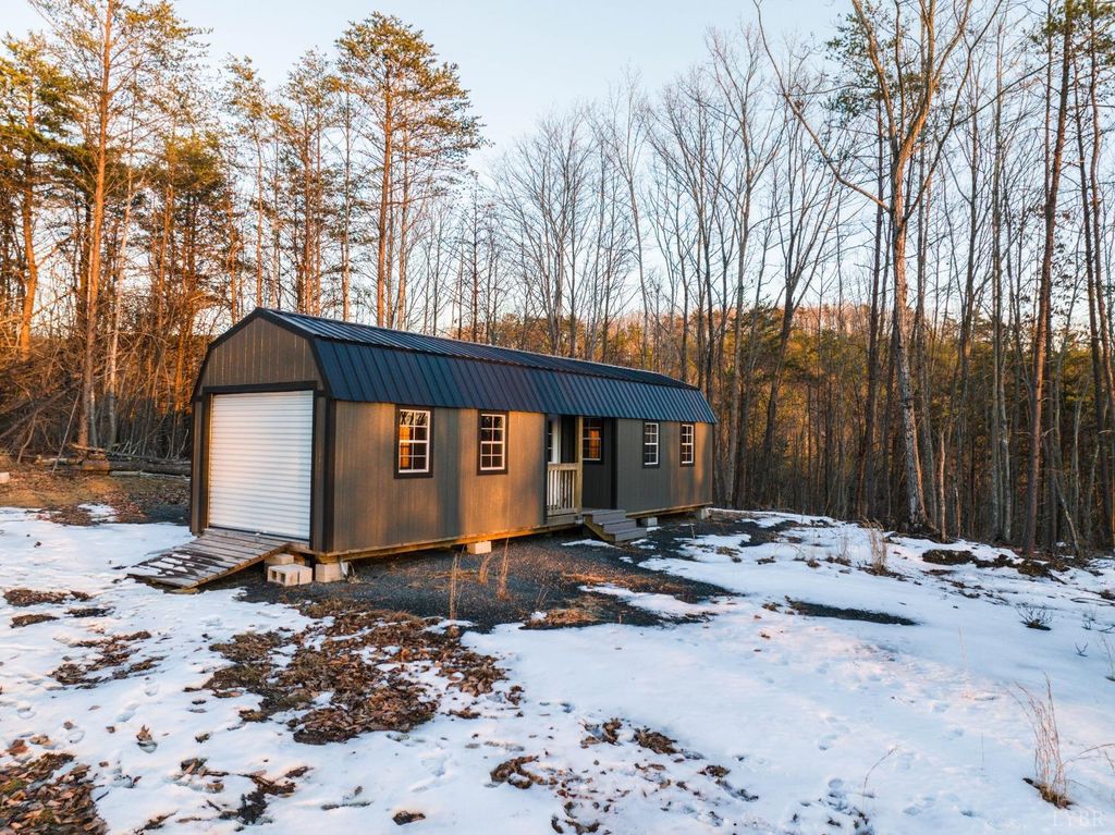 Image 8 of property listing at 0 TBD Earley Farm Road, Amherst, VA 24521