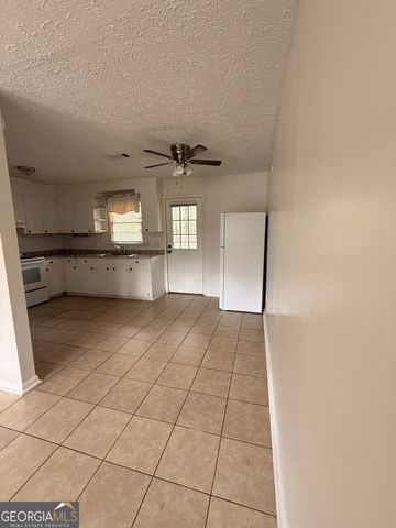 304 Wall Street, Warner Robins, GA 31088