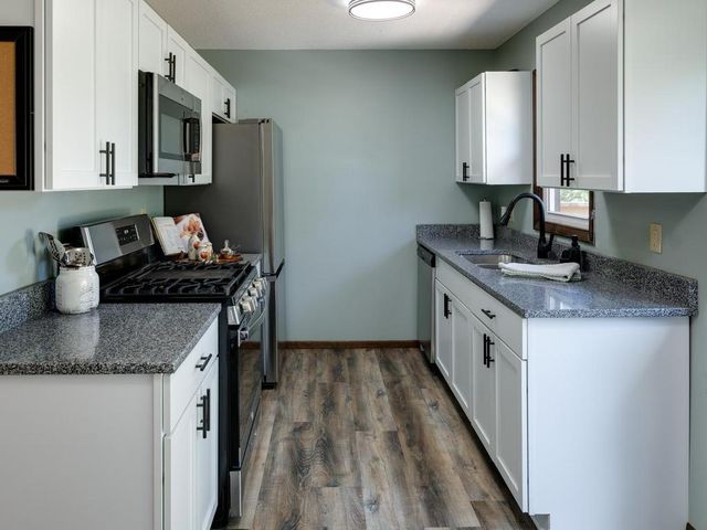 16288 Florida Way W, Rosemount, MN 55068