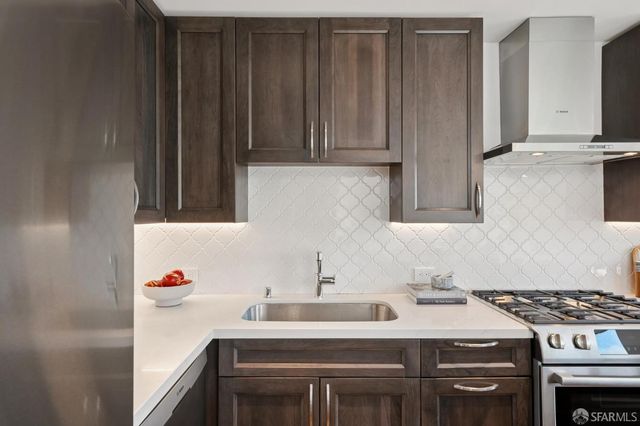 484 Belvedere Street, San Francisco, CA 94117