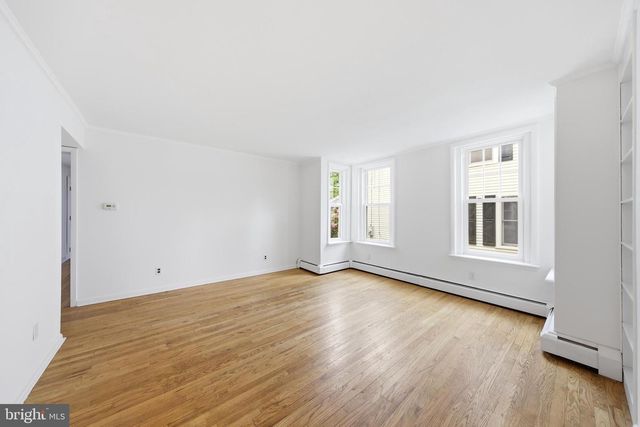 29 W EUCLID AVE, Haddonfield, NJ 08033