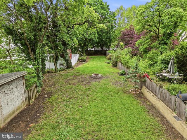 29 W EUCLID AVE, Haddonfield, NJ 08033