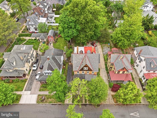 29 W EUCLID AVE, Haddonfield, NJ 08033