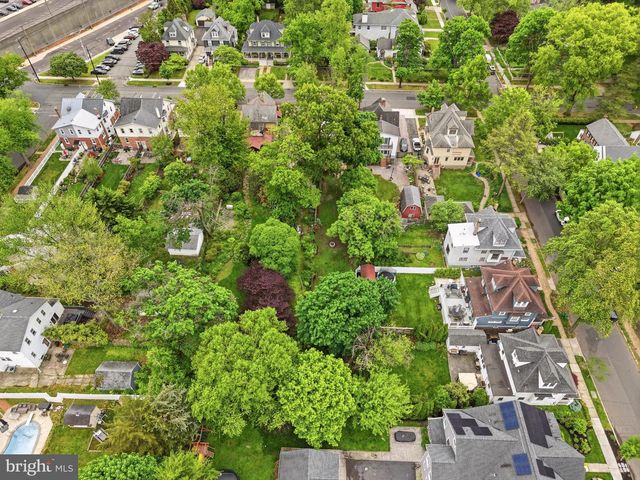 29 W EUCLID AVE, Haddonfield, NJ 08033
