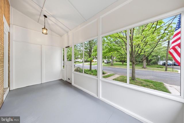 29 W EUCLID AVE, Haddonfield, NJ 08033