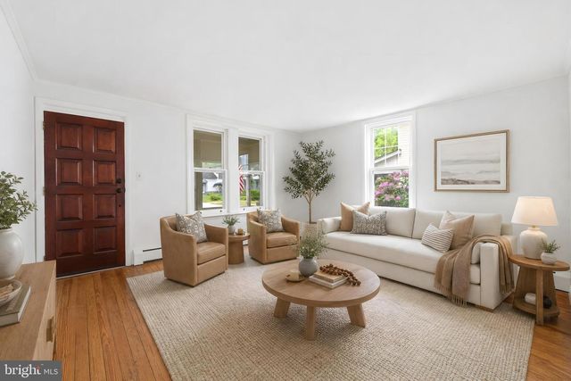 29 W EUCLID AVE, Haddonfield, NJ 08033