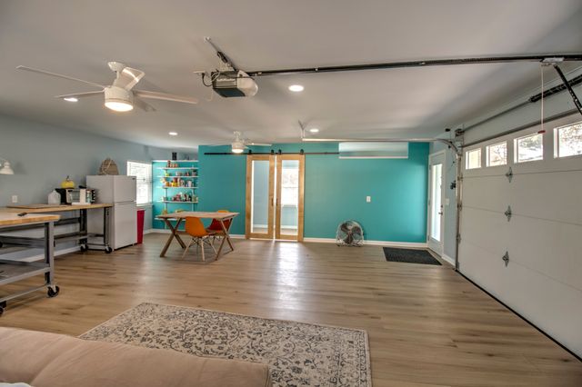 227 Newcastle Drive, Gordonville, TX 76245