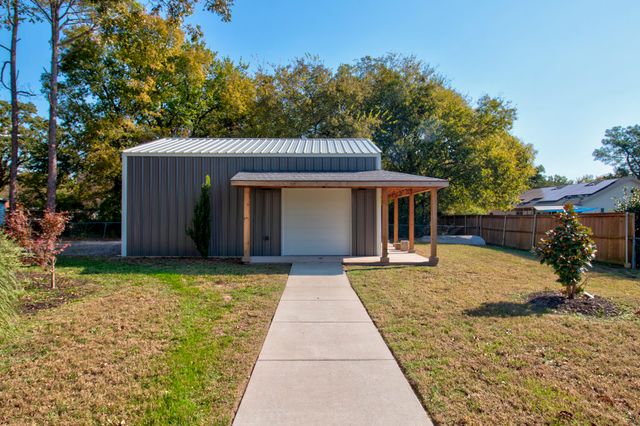 227 Newcastle Drive, Gordonville, TX 76245