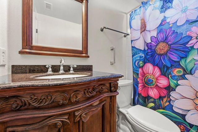 720 Mclain Street, Escondido, CA 92027