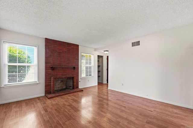 720 Mclain Street, Escondido, CA 92027