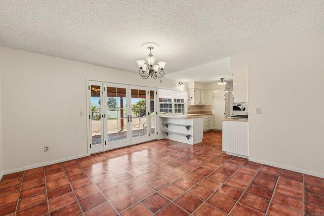 720 Mclain Street, Escondido, CA 92027