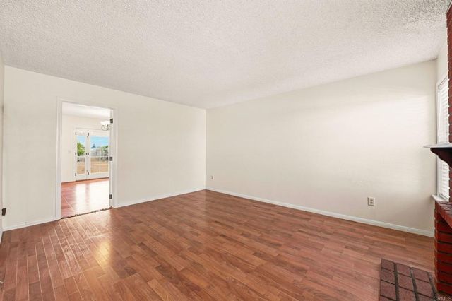 720 Mclain Street, Escondido, CA 92027