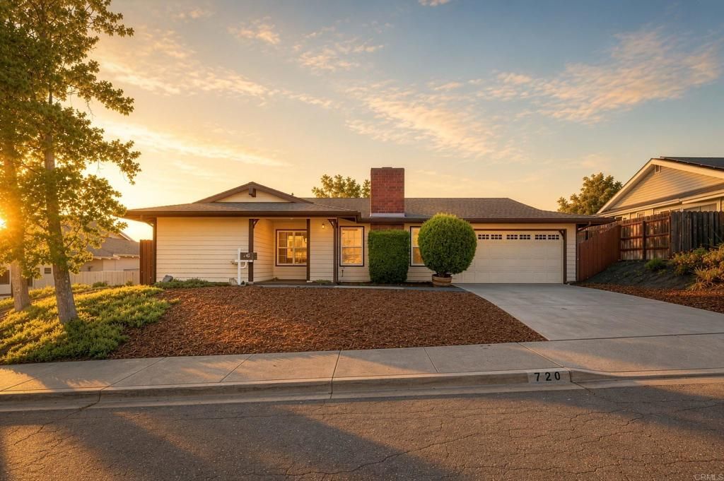 720 Mclain Street, Escondido, CA 92027
